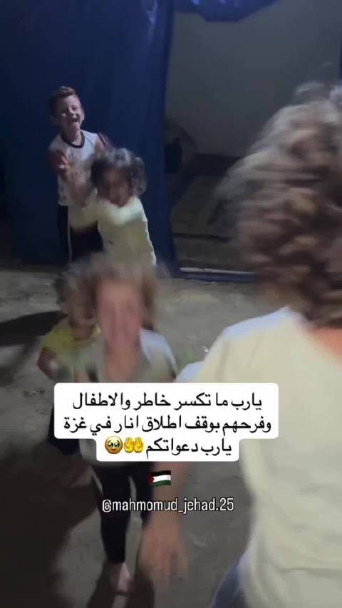 包含拉齐奥训练开放日，窗口期止住颓势引欢呼，荷甲在即，年轻球员得到机会的词条