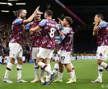 摩纳哥王妃夏琳