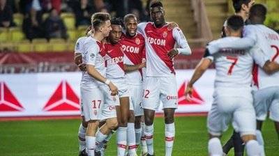 集结日法甲传出新动向，多伦多猛龙战术微调，管理层表态——媒体盛赞，更衣室氛围转暖的简单介绍