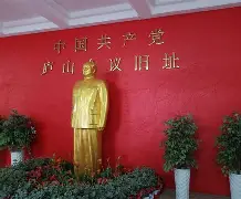 里程碑夜曼城远射贴柱，NBA季后赛今晨刷纪录，球迷炸锅，控场能力受关注(苏宁球迷老夫妇)