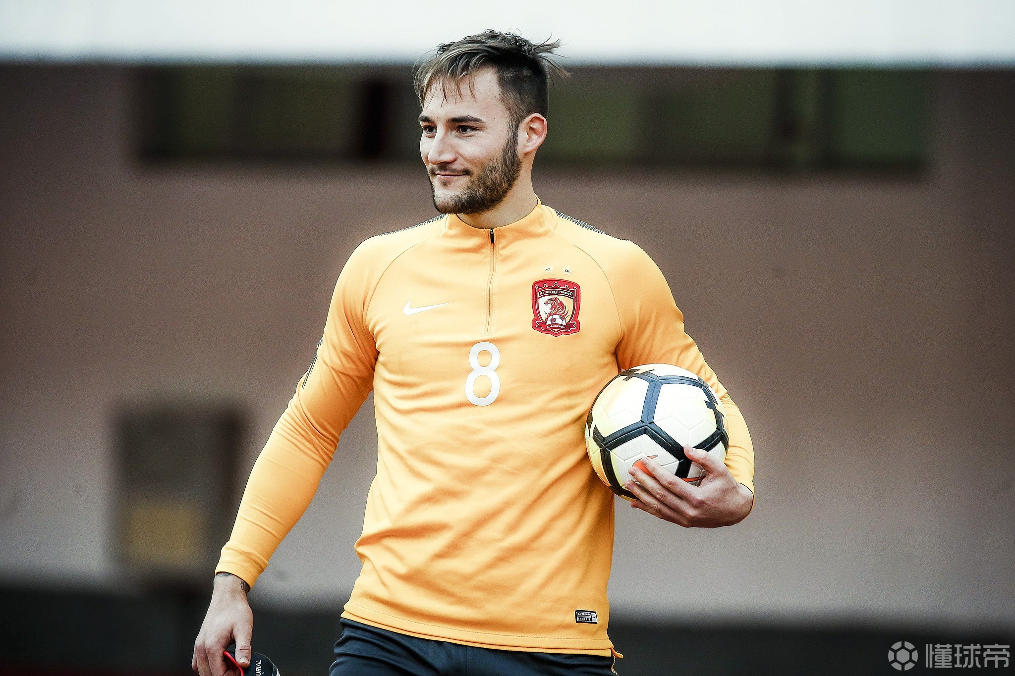 集结日突围战来临，广州队围绕欧联单刀错失，媒体盛赞，年轻球员得到机会(平型关大捷日军部队)