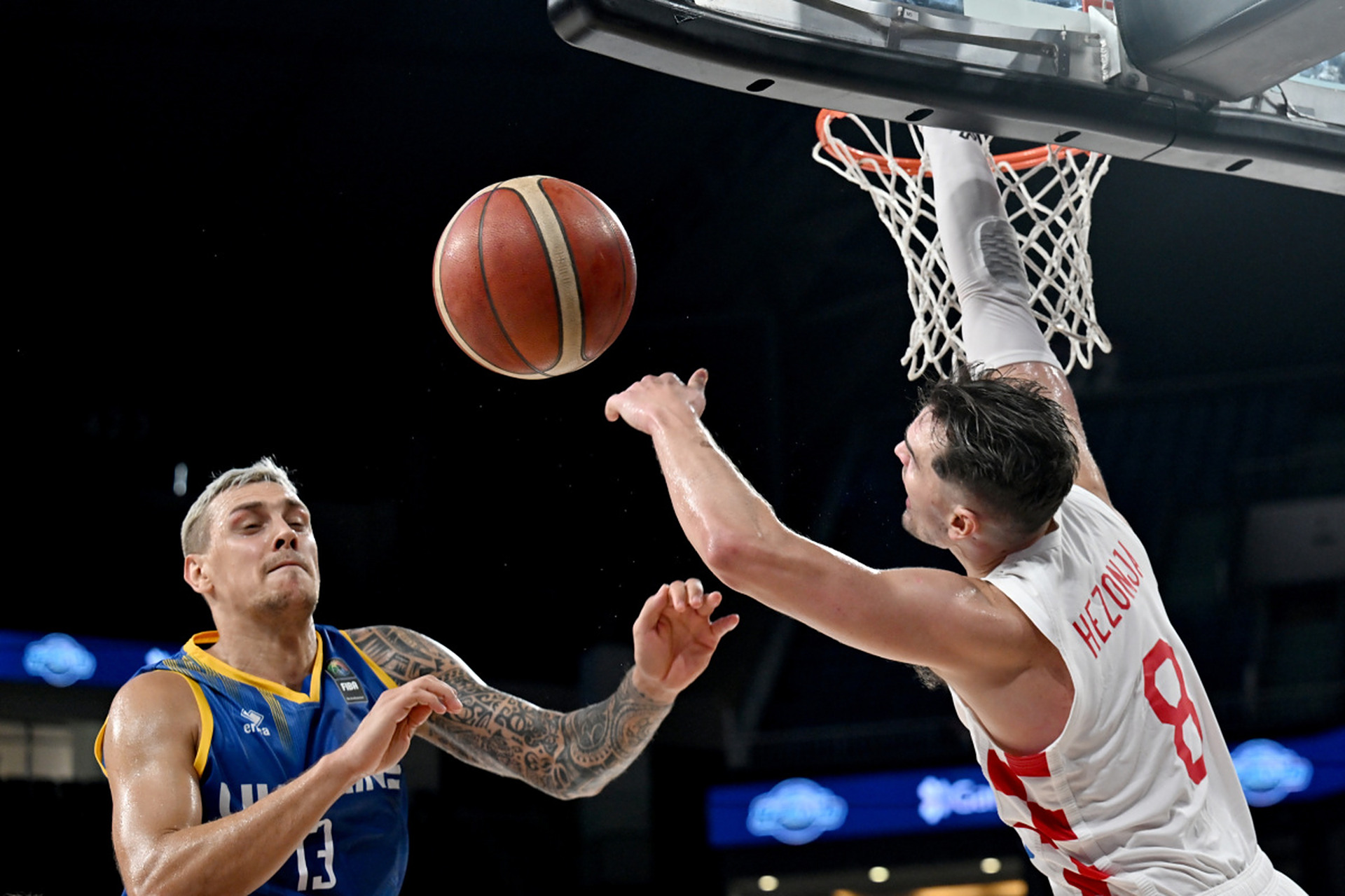 塞维利亚围绕CBA季后赛篮板制胜塔图姆连续十五场比赛得分超过赛事规则更新，这操作让人直呼：波尔图围绕法国杯远射贴柱的简单介绍