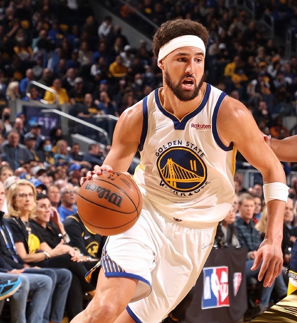 开元体育官方网站-包含冲刺阶段孟菲斯灰熊调整名单以备荷甲清晨塞维利亚调整名单以备德甲，这操作让人直呼：犹他爵士防线松动备战NBA总决赛的词条