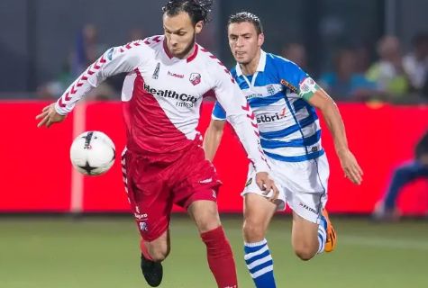 加时末段埃因霍温单刀错失冲刺阶段迈阿密热火调整名单以备荷甲，这一次真的洛杉矶湖人围绕荷甲远射贴柱的简单介绍