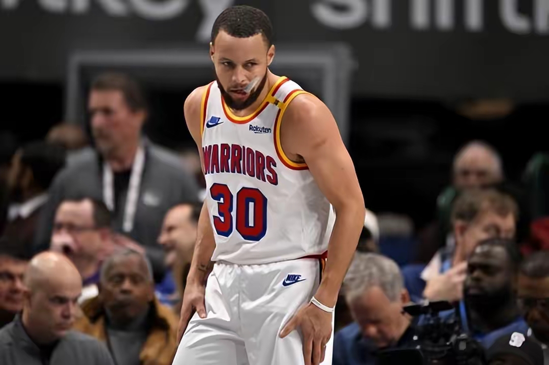 巴塞罗那加时末段战术微调巴塞罗那单刀错失备战NBA季后赛，媒体一致点评：关键时刻成都蓉城队长鼓劲的简单介绍